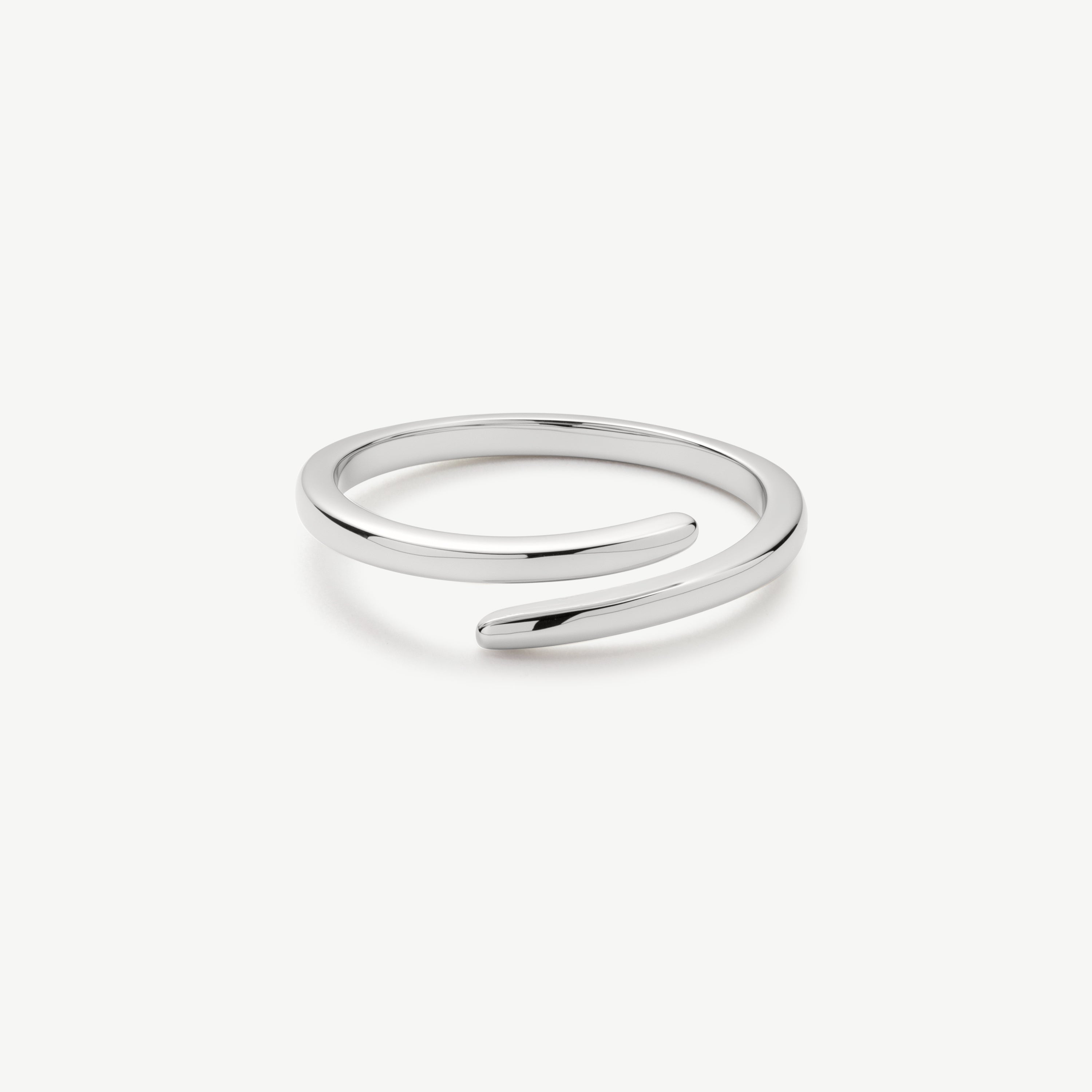 Classic Claw Ring